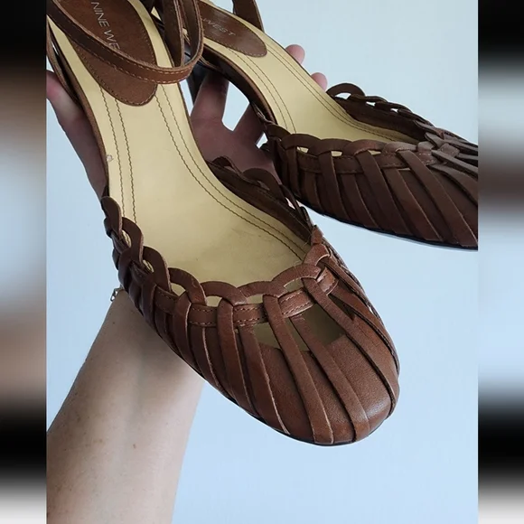 Nine West Women's Woven Brown Leather Round Toe Heels Size 9M - Picture 3 of 8